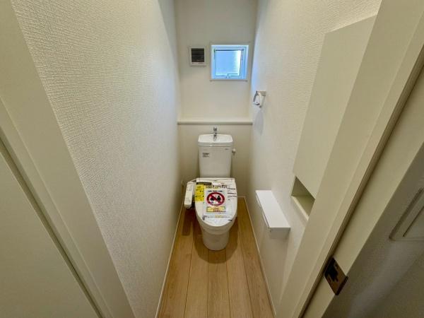 豊川市篠束町第4　新築戸建(全2棟)2号棟クレイドルガーデン