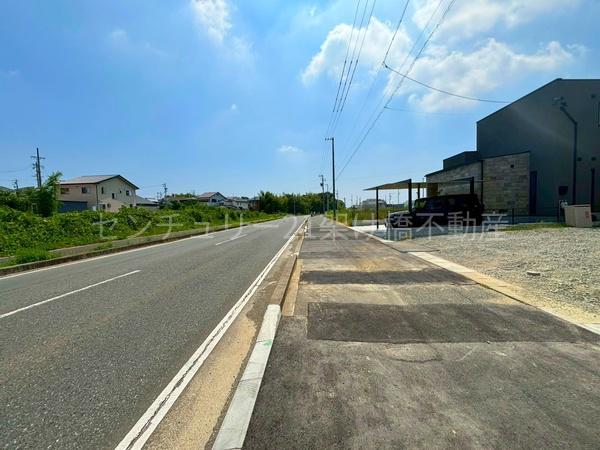 豊橋市牛川町　新築戸建（全２棟）１号棟