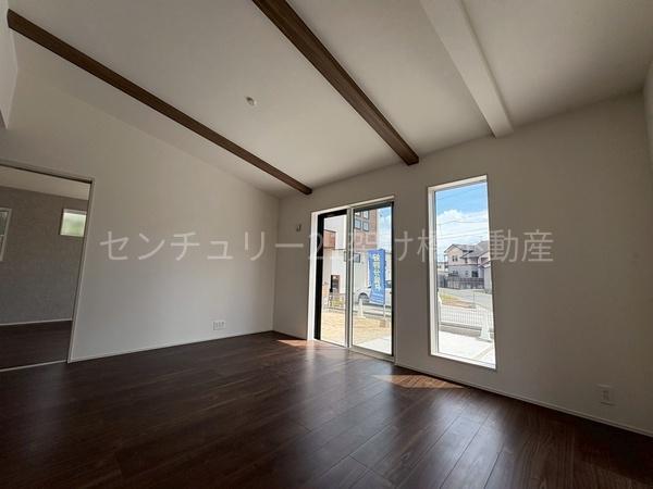 豊川市伊奈町慶応２期　新築戸建（全２棟）２号棟