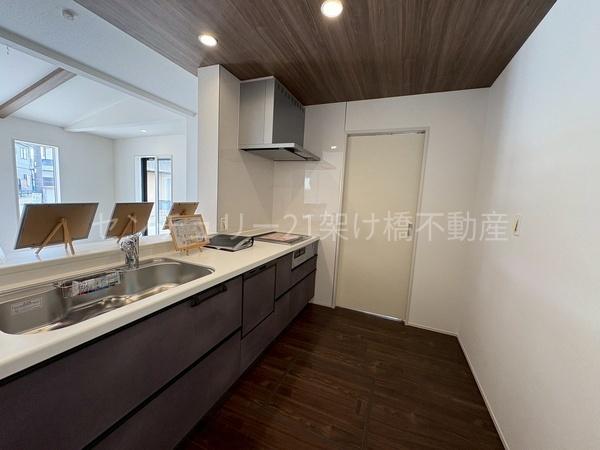 豊川市伊奈町慶応２期　新築戸建（全２棟）２号棟