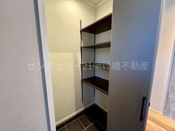 豊川市金屋橋町　新築戸建(全６棟)　１号棟