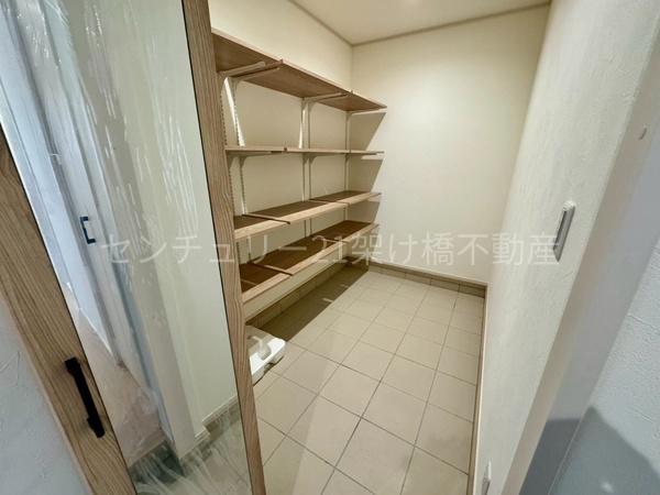 豊川市金屋橋町　新築戸建(全６棟)　２号棟