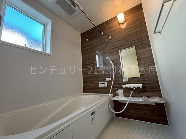 豊橋市牛川薬師町58期 新築戸建(全3棟) 1号棟(バス)