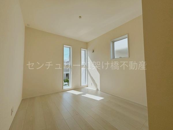 豊橋市牛川薬師町58期 新築戸建(全3棟) 1号棟(洋室)