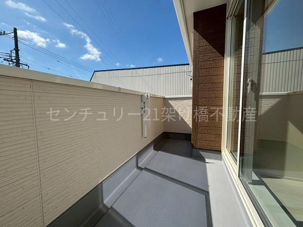 豊橋市牛川薬師町58期 新築戸建(全3棟) 1号棟(バルコニー)