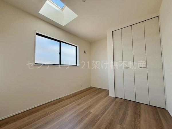 豊橋市牛川薬師町58期 新築戸建(全3棟) 3号棟(洋室)