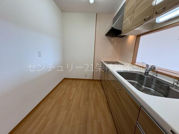 ピュアライフ草間３
