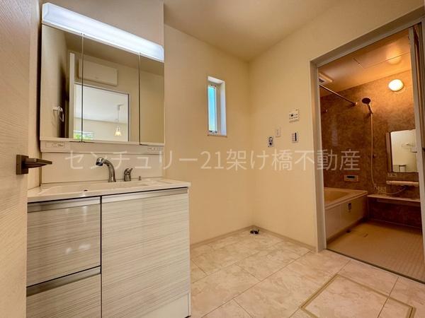 豊橋市仁連木町58-2期新築戸建（全２棟）１号棟