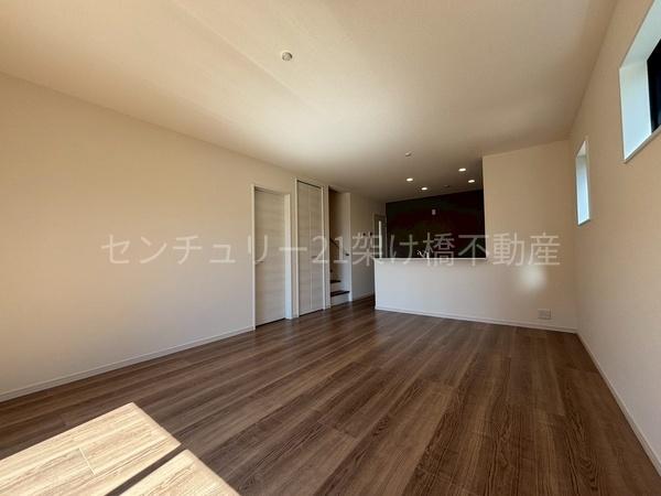 豊川市大堀町第1期 新築戸建(全3棟)1号棟(リビング)