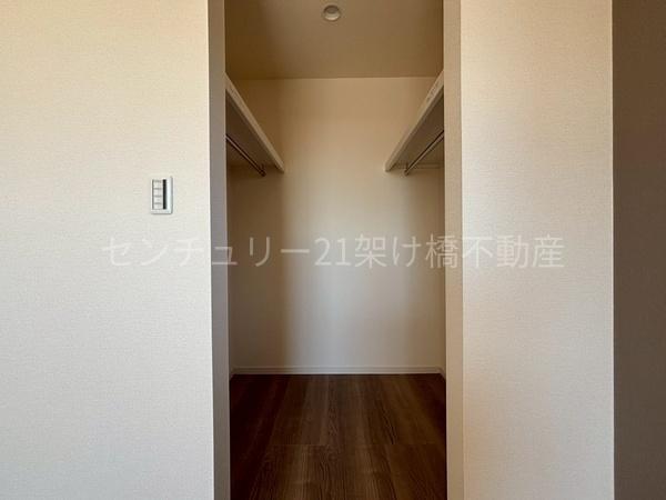 豊川市大堀町第1期 新築戸建(全3棟)1号棟(収納)