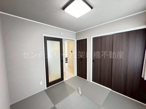 豊川市金屋元町一丁目　新築戸建（全６棟）２号棟
