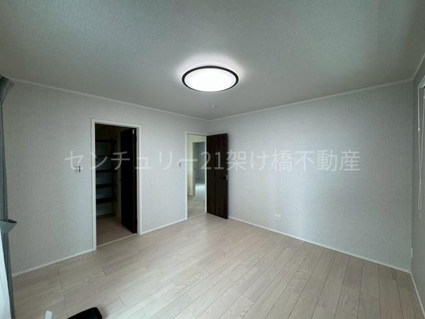 豊川市金屋元町一丁目　新築戸建（全６棟）２号棟