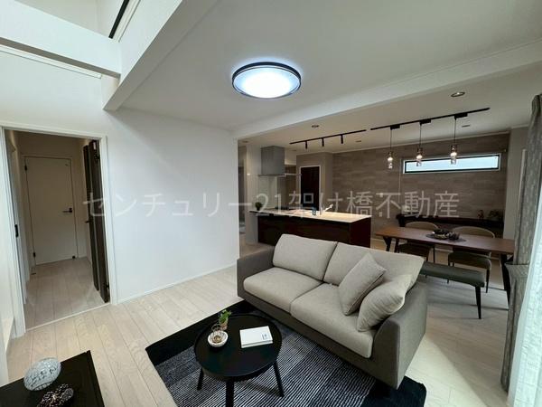 豊川市金屋元町一丁目　新築戸建（全６棟）２号棟