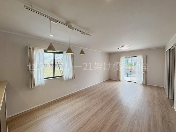 豊川市金屋元町一丁目　新築戸建（全６棟）３号棟