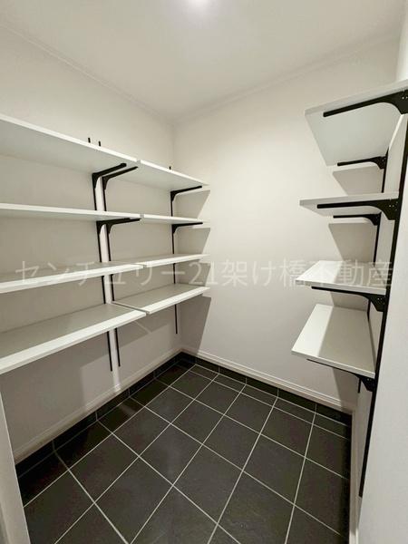豊川市金屋元町一丁目　新築戸建（全６棟）６号棟