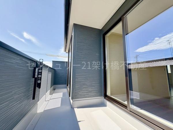 豊橋市前芝町58期 新築戸建(全3棟)3号棟(バルコニー)