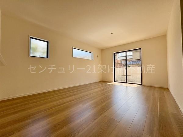 豊橋市前芝町58期 新築戸建(全3棟)3号棟(リビング)