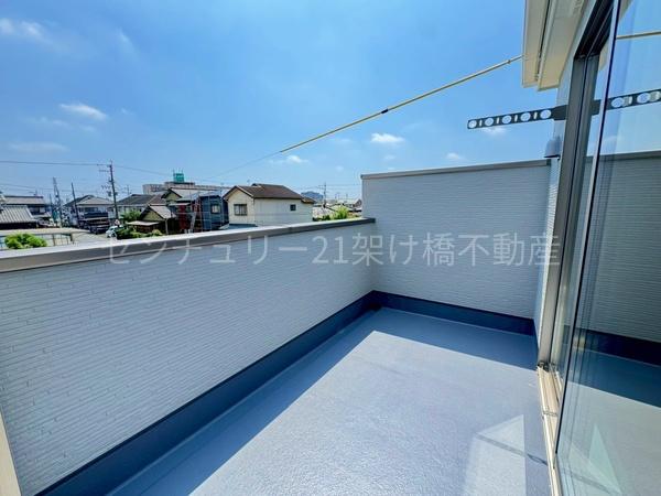 豊川市市田町第１期　新築戸建（全３棟）２号棟