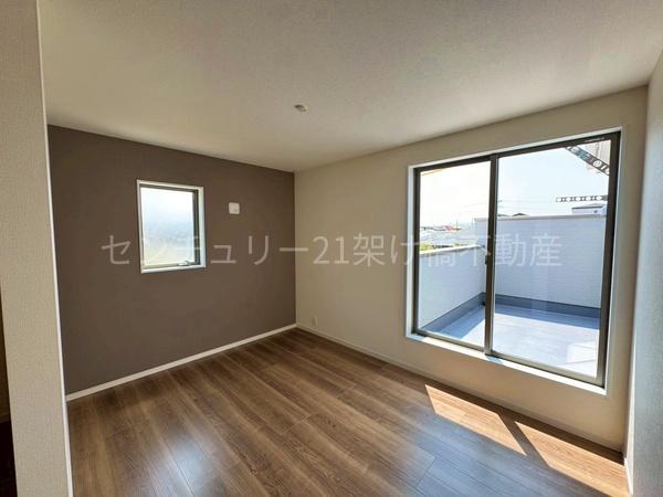 豊川市市田町第１期　新築戸建（全３棟）２号棟