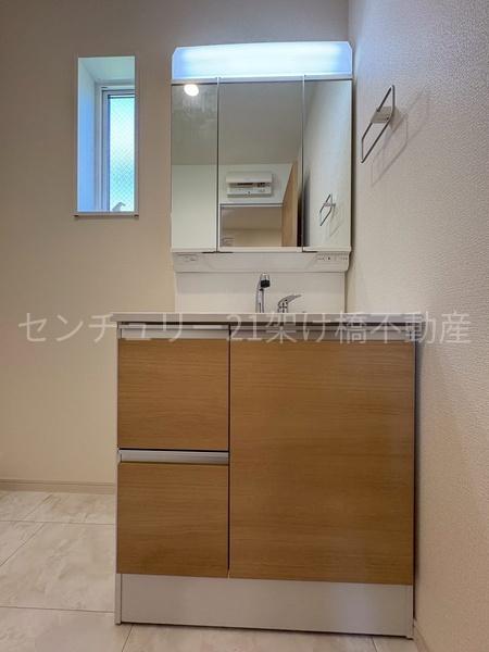 豊川市国府町豊成５８期　新築戸建（全３棟）３号棟