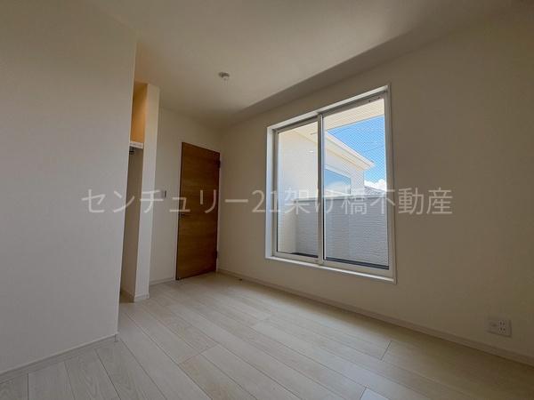 豊川市国府町豊成５８期　新築戸建（全３棟）３号棟