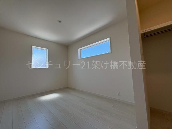 豊川市国府町豊成５８期　新築戸建（全３棟）３号棟
