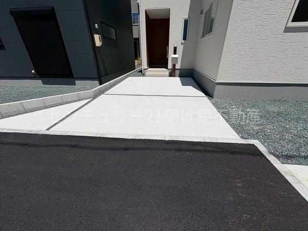 豊川市国府町豊成５８期　新築戸建（全３棟）３号棟