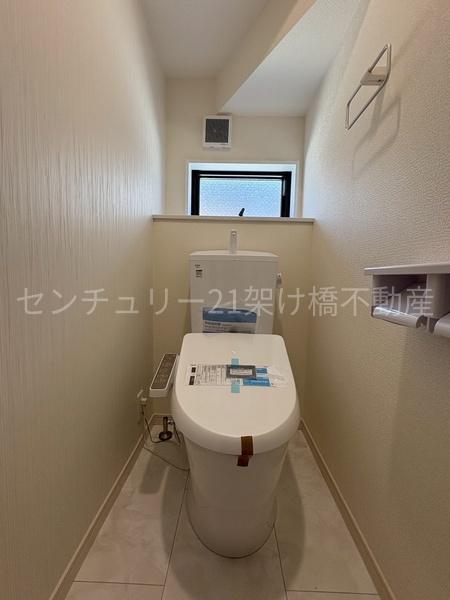 豊川市国府町豊成５８期　新築戸建（全３棟）２号棟