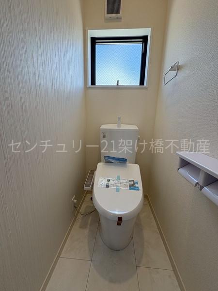 豊川市国府町豊成５８期　新築戸建（全３棟）２号棟