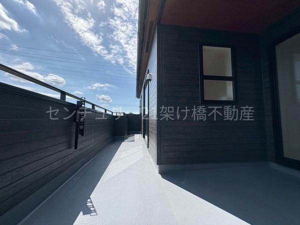 豊橋市前芝町西青　新築戸建（全１棟）