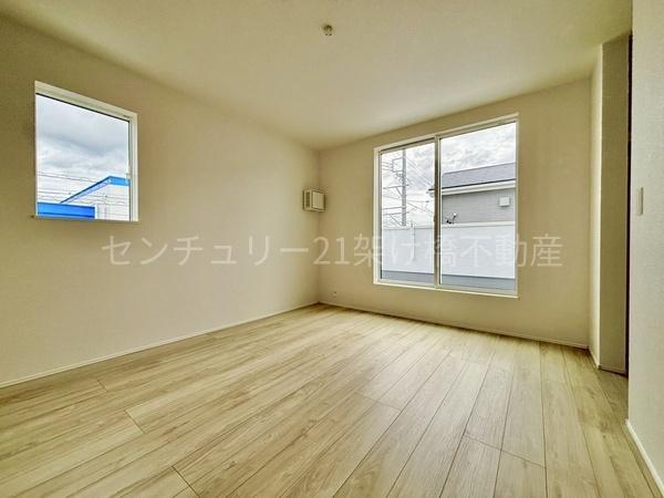 豊橋市下地町23-1期(全６棟)３号棟　リナージュ