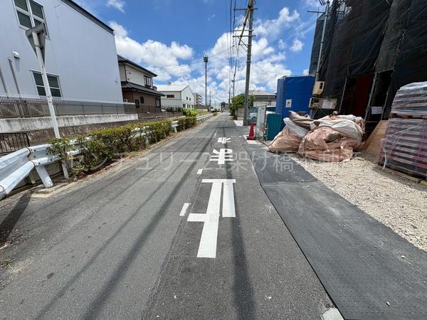 豊橋市下地町23-1期(全６棟)３号棟　リナージュ