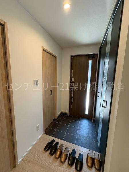 豊川市新宿町一丁目　新築戸建（全３棟）２号棟