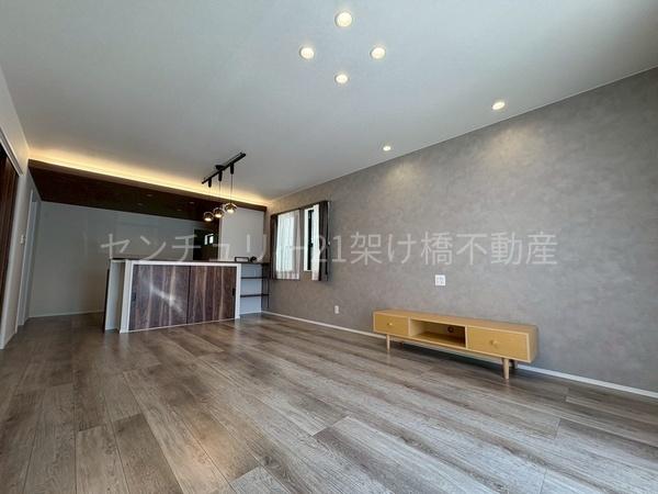 豊川市萩山町１丁目　新築戸建（全２棟）１号棟