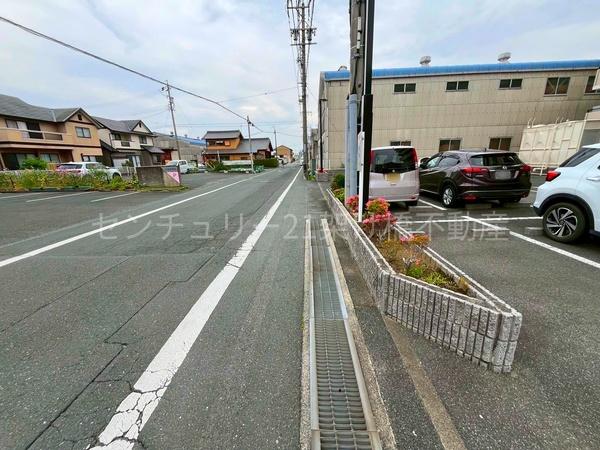 ユニライフ豊橋