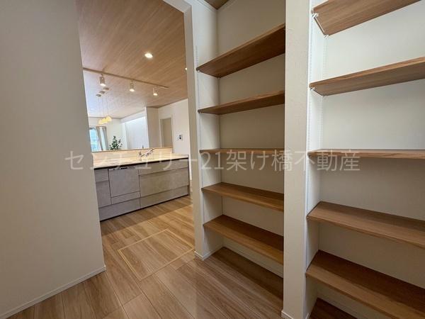 豊川市萩山町１丁目　新築戸建（全２棟）２号棟