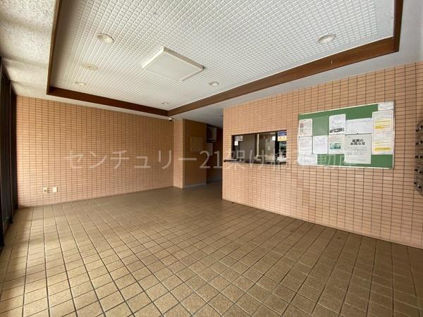 グラン・ドムール東脇