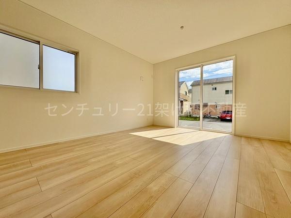 豊川市伊奈町第23　新築戸建（全６棟）１号棟クレイドル
