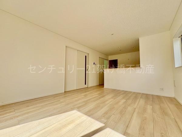 豊川市伊奈町第23　新築戸建（全６棟）１号棟クレイドル