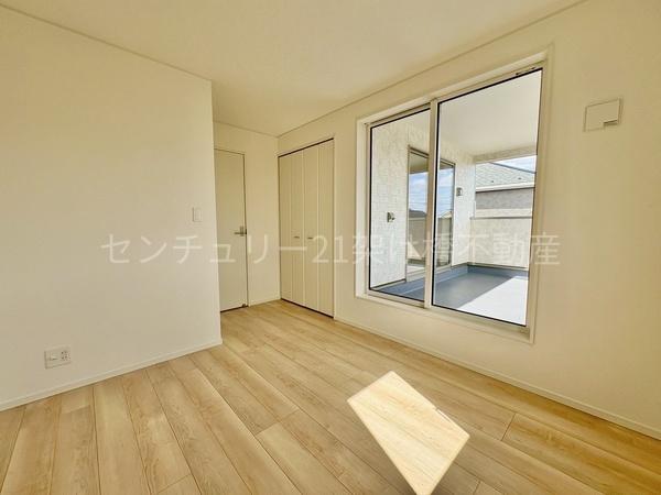 豊川市伊奈町第23　新築戸建（全６棟）１号棟クレイドル