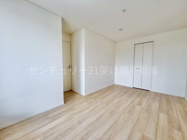 豊川市伊奈町第23　新築戸建（全６棟）１号棟クレイドル