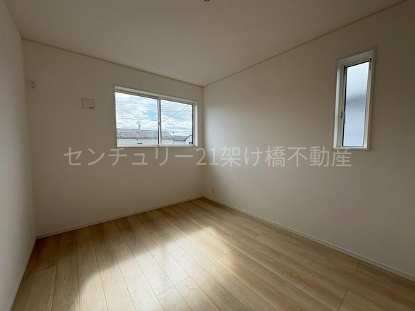豊川市伊奈町第23　新築戸建（全６棟）３号棟クレイドル