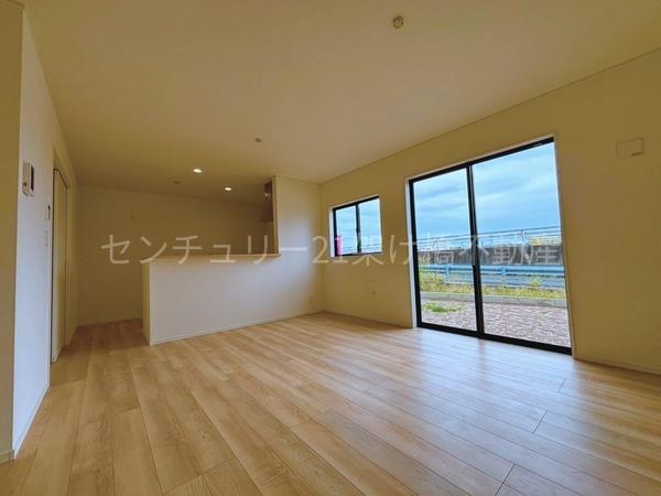 豊橋市梅薮西町第4　新築戸建（全３棟）２号棟クレイドル