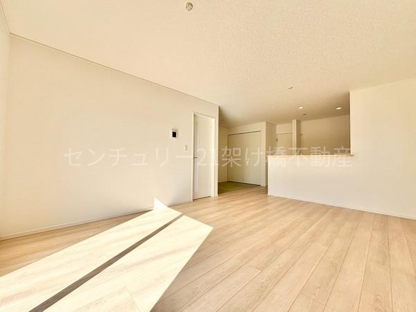 豊橋市梅薮西町第5　新築戸建（全３棟）２号棟クレイドル