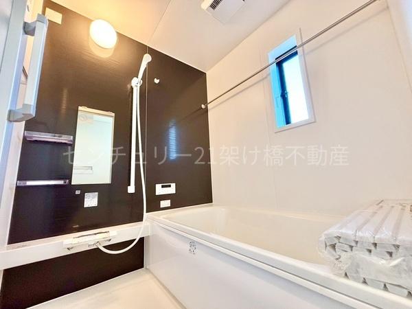 豊橋市梅薮西町第5　新築戸建（全３棟）２号棟クレイドル