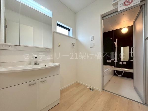 蒲郡市大塚町第12　新築戸建（全３棟）１号棟クレイドル