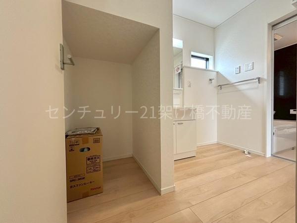 蒲郡市大塚町第12　新築戸建（全３棟）２号棟クレイドル