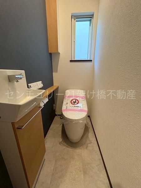 豊川市萩山町一丁目1期(全4棟)2号棟(トイレ)