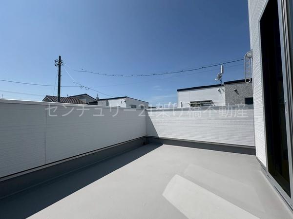 豊川市萩山町一丁目1期(全4棟)2号棟(バルコニー)