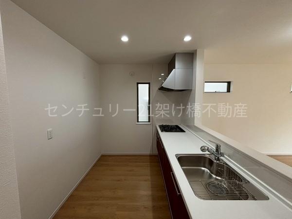 豊橋市草間町字郷西の新築一戸建(キッチン)